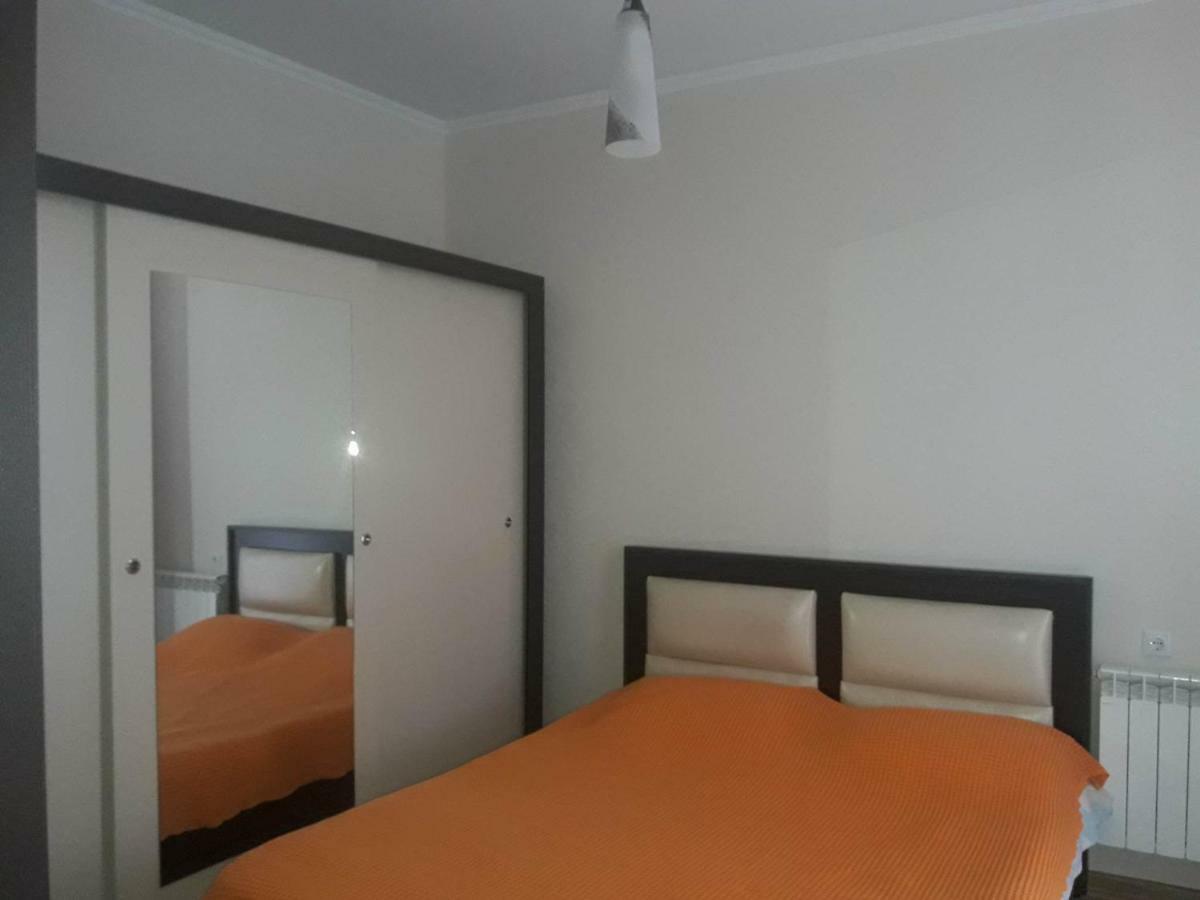 Apartament In The Centre Batumi Exterior photo