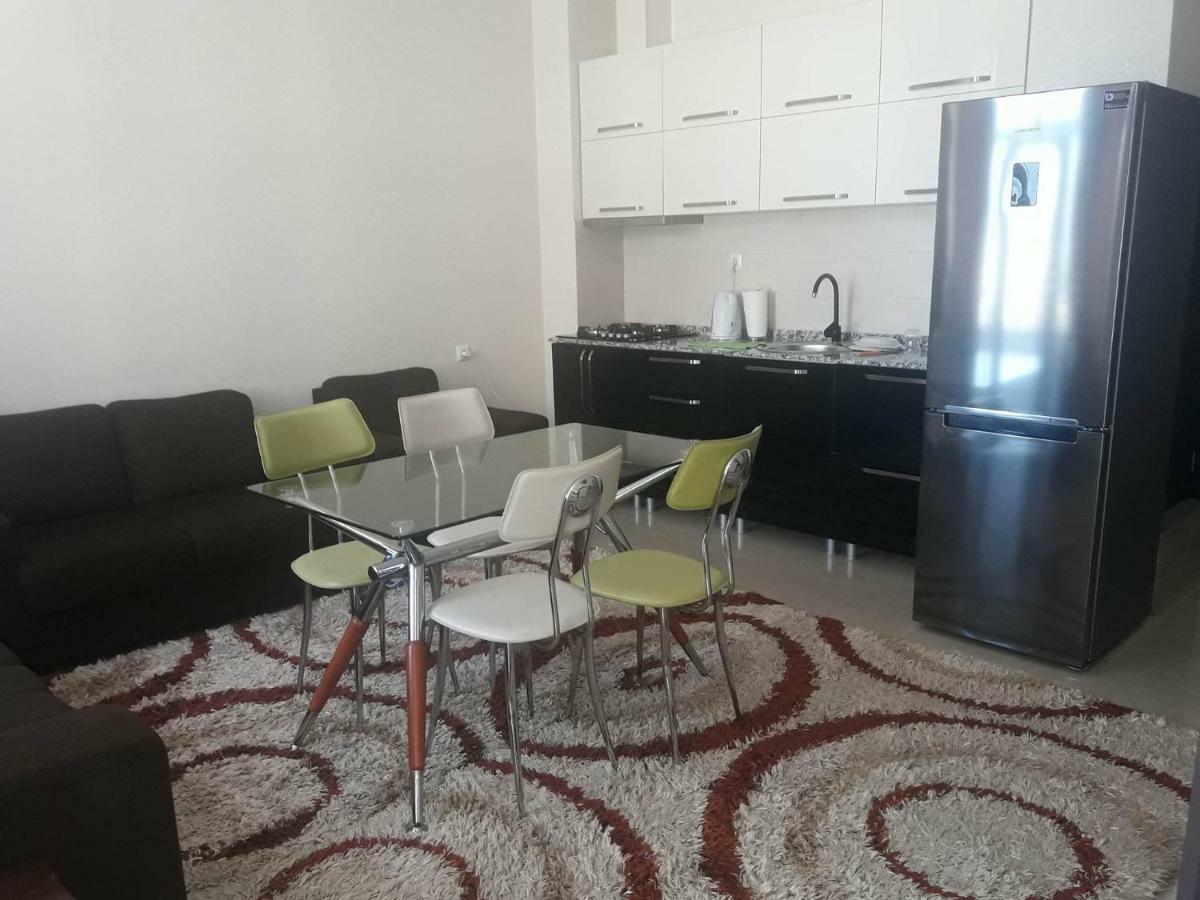 Apartament In The Centre Batumi Exterior photo